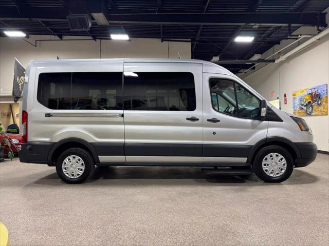 used 2015 Ford Transit-350 car