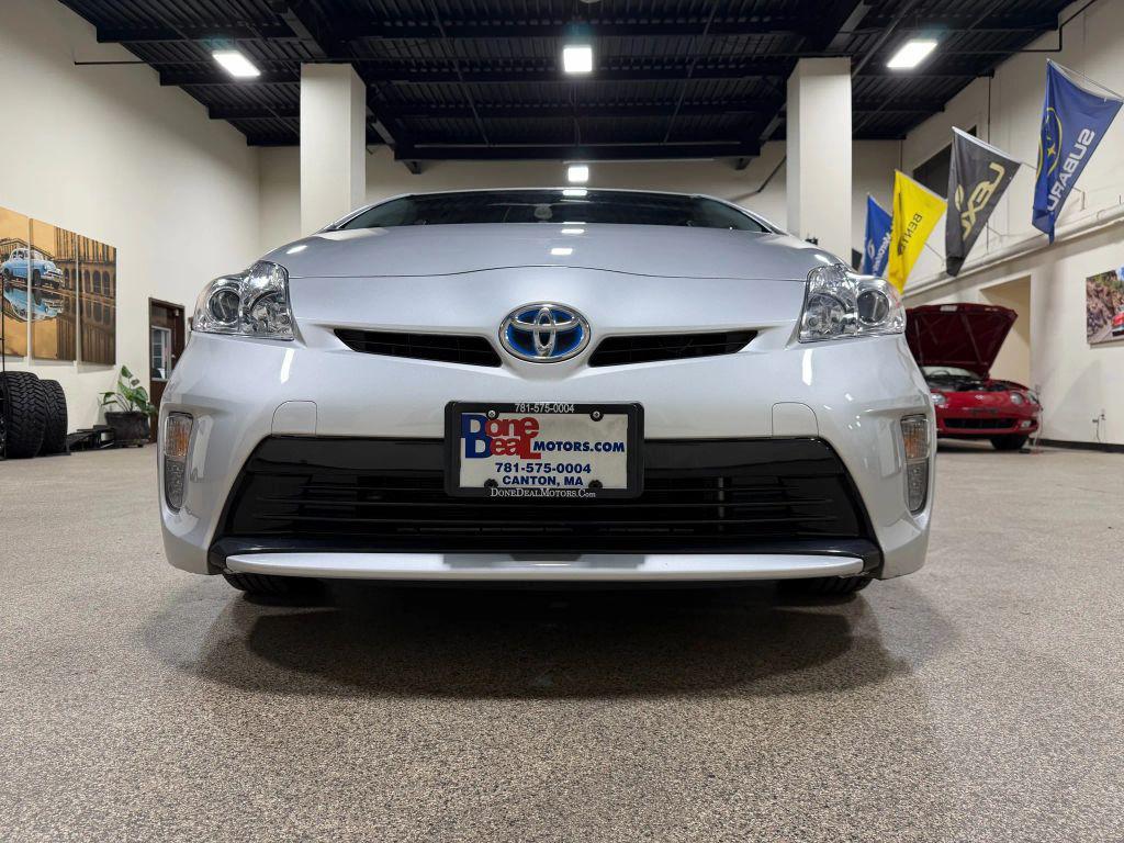 used 2014 Toyota Prius car, priced at $12,990