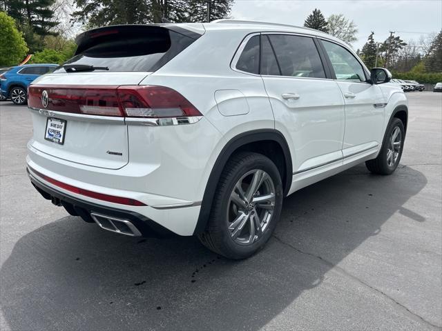 new 2024 Volkswagen Atlas Cross Sport car, priced at $49,271