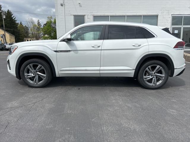 new 2024 Volkswagen Atlas Cross Sport car, priced at $49,271