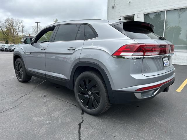 new 2025 Volkswagen Atlas Cross Sport car, priced at $46,381