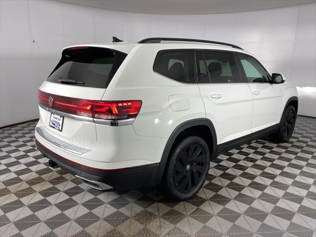 new 2024 Volkswagen Atlas car, priced at $44,998