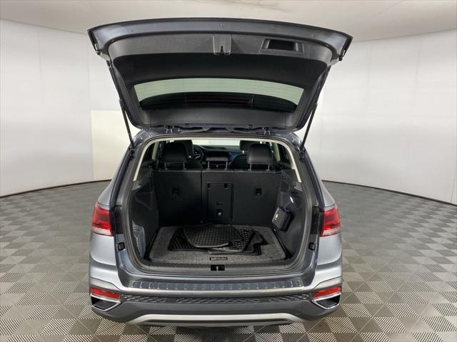 used 2024 Volkswagen Taos car, priced at $27,912