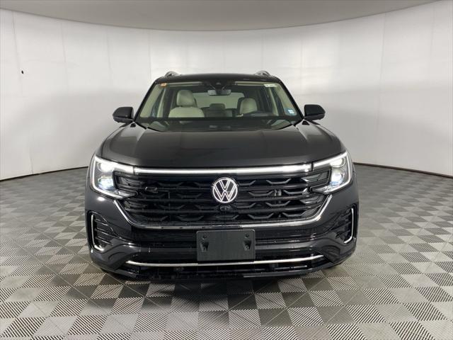 new 2024 Volkswagen Atlas car, priced at $53,099