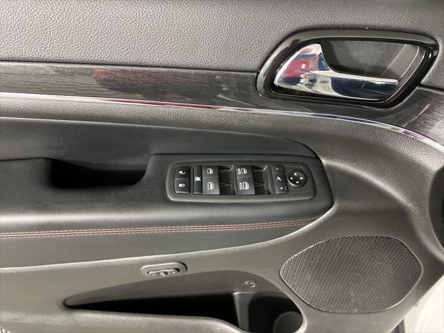used 2021 Jeep Grand Cherokee car, priced at $30,647
