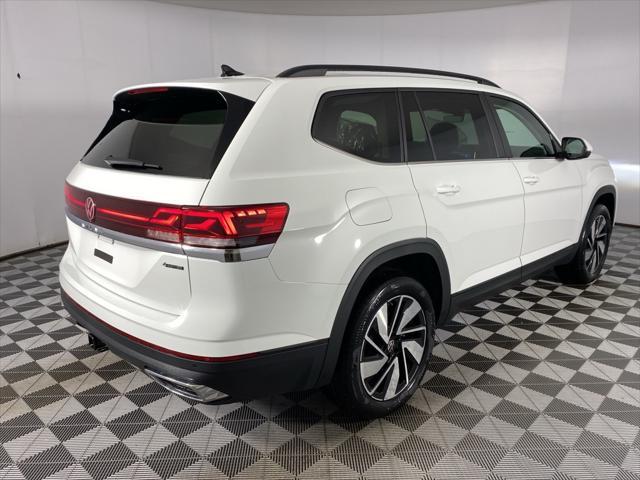 new 2025 Volkswagen Atlas car, priced at $47,357