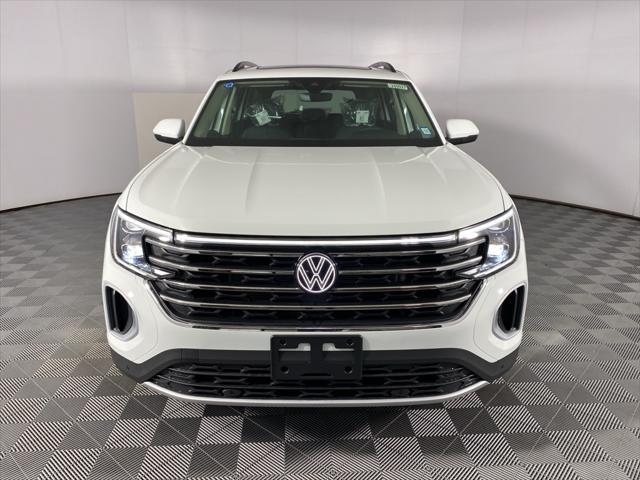 new 2025 Volkswagen Atlas car, priced at $47,357