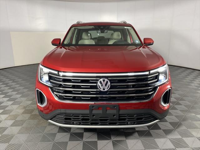 new 2024 Volkswagen Atlas car, priced at $50,999