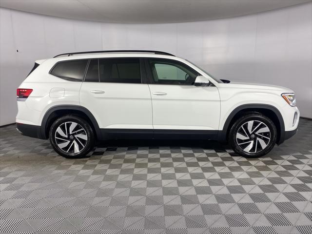 new 2025 Volkswagen Atlas car, priced at $47,357