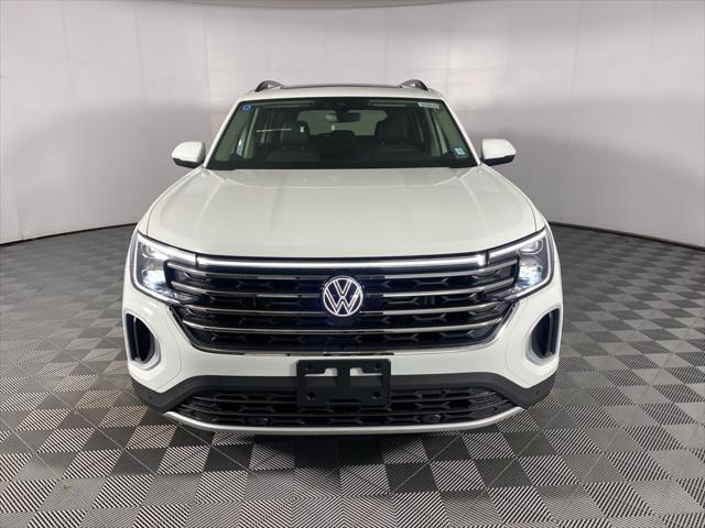 new 2025 Volkswagen Atlas car, priced at $47,357