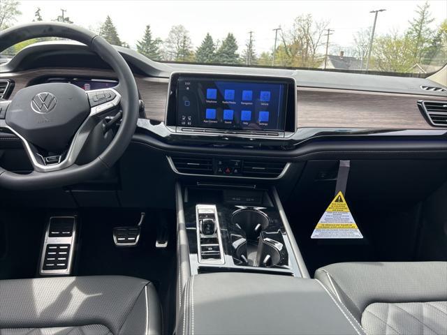 new 2025 Volkswagen Atlas car, priced at $56,431