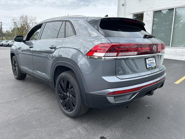 new 2025 Volkswagen Atlas Cross Sport car, priced at $46,086