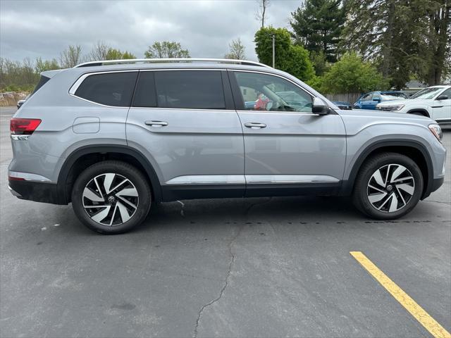 new 2025 Volkswagen Atlas car, priced at $50,901