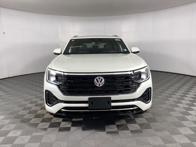 new 2024 Volkswagen Atlas Cross Sport car, priced at $50,662