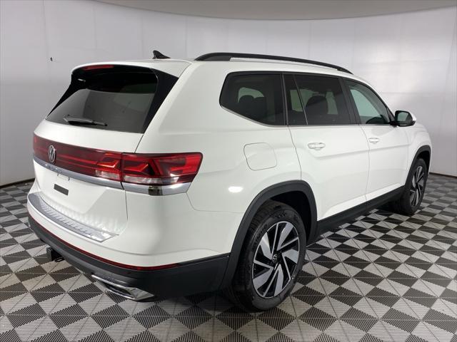 new 2024 Volkswagen Atlas car, priced at $45,819