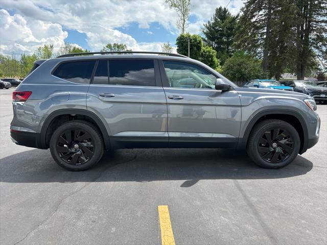new 2025 Volkswagen Atlas car, priced at $46,880