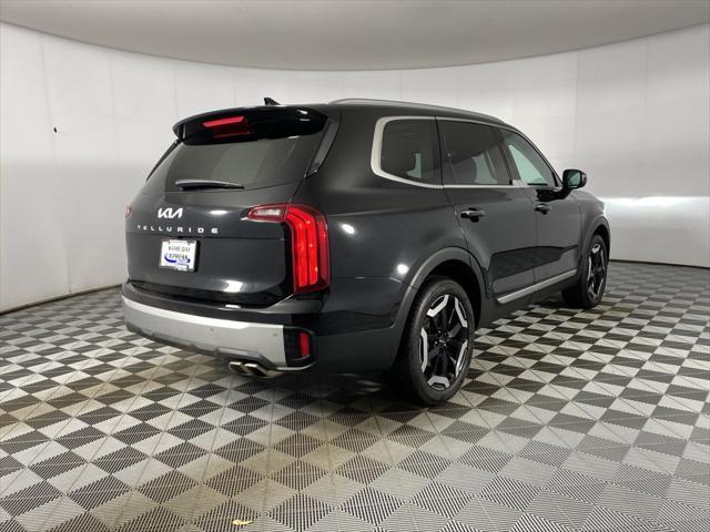 used 2023 Kia Telluride car, priced at $34,721