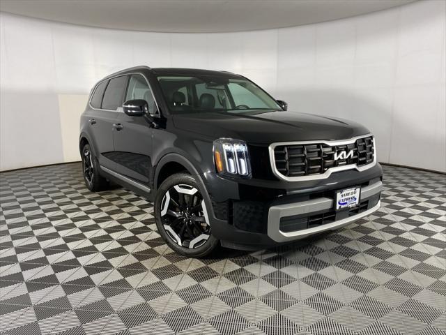 used 2023 Kia Telluride car, priced at $34,721