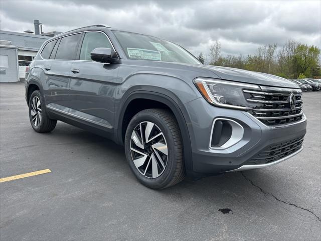 new 2025 Volkswagen Atlas car, priced at $51,131