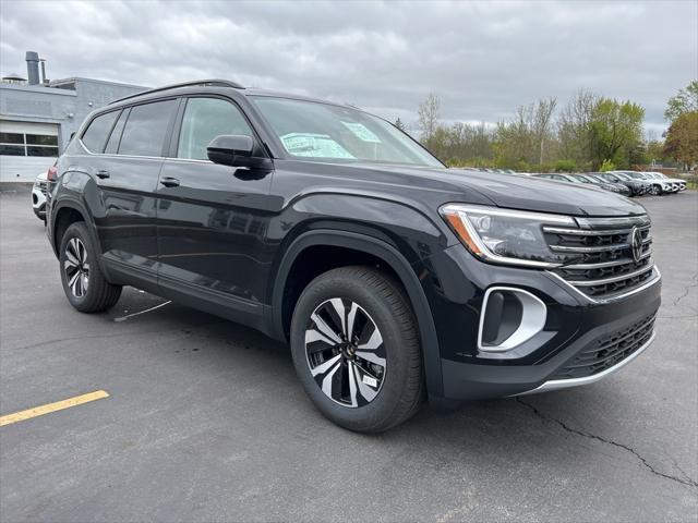 new 2025 Volkswagen Atlas car, priced at $42,535