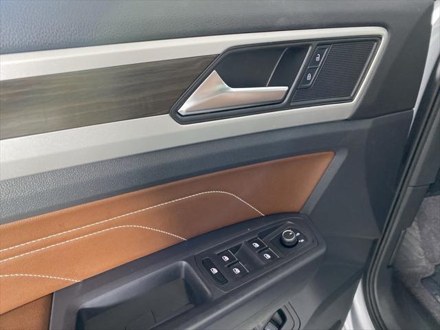 used 2021 Volkswagen Atlas car, priced at $26,956