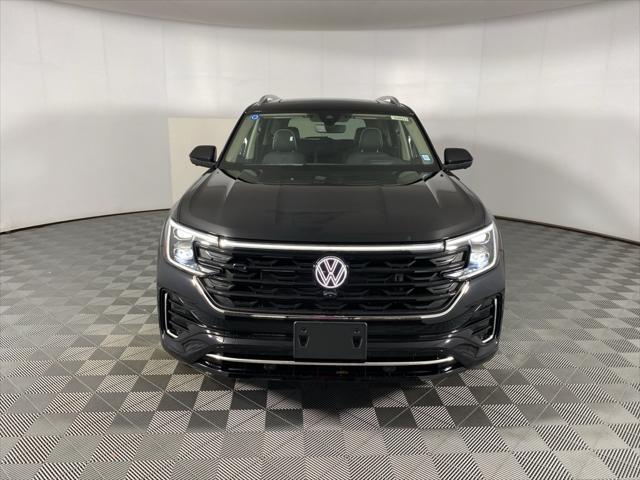 new 2025 Volkswagen Atlas car, priced at $56,431