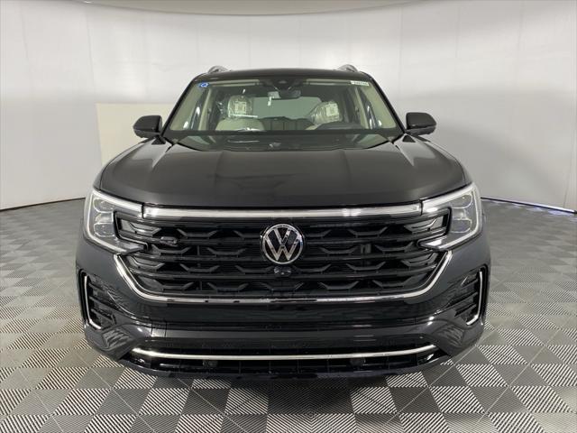 new 2024 Volkswagen Atlas car, priced at $56,489