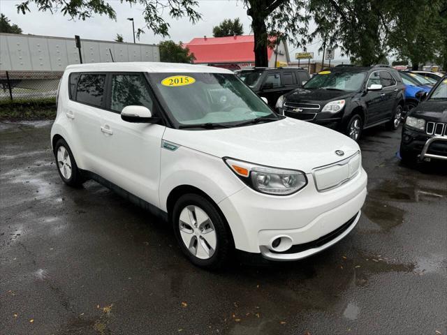 used 2015 Kia Soul EV car, priced at $9,495