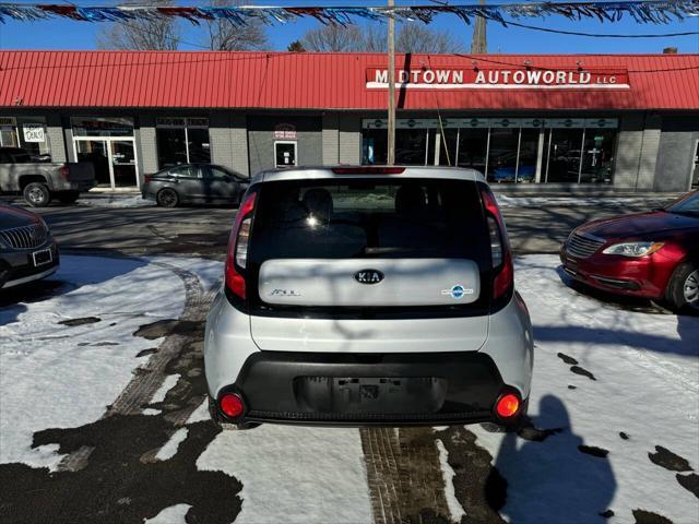 used 2016 Kia Soul car, priced at $9,495