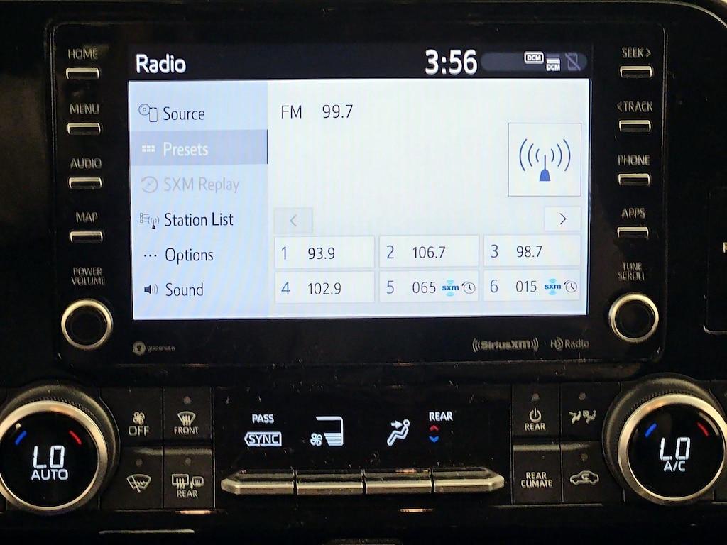 used 2022 Toyota Highlander car, priced at $36,998