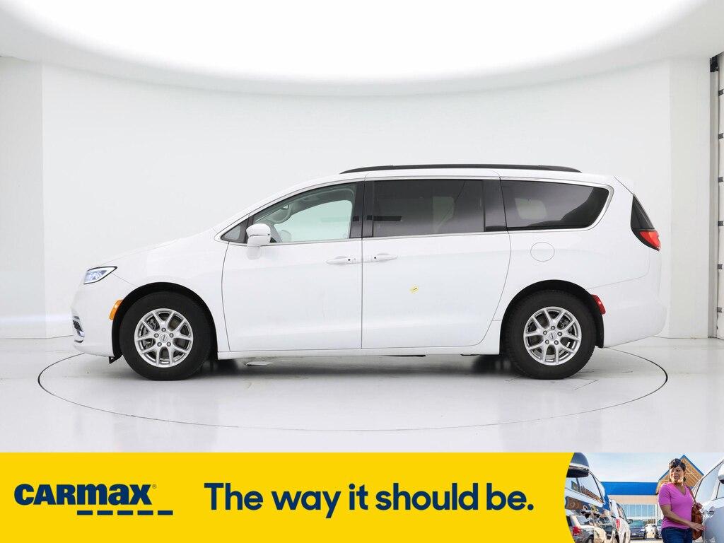 used 2022 Chrysler Pacifica car, priced at $24,998