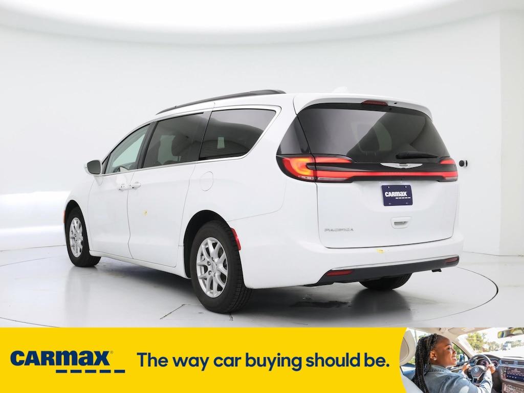 used 2022 Chrysler Pacifica car, priced at $24,998