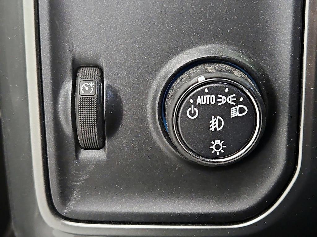 used 2018 Chevrolet Silverado 1500 car, priced at $27,998