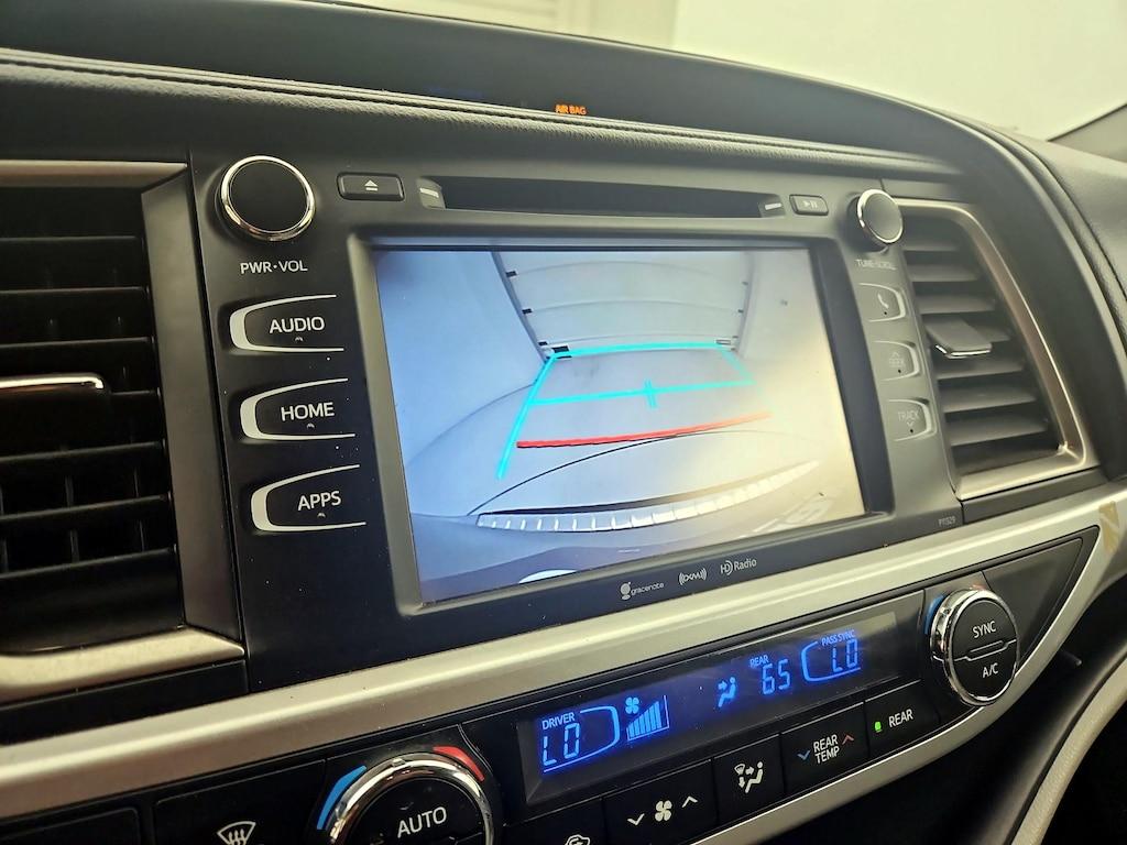 used 2018 Toyota Highlander car, priced at $22,998