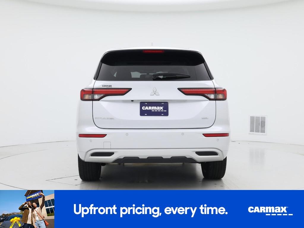 used 2024 Mitsubishi Outlander car, priced at $32,998
