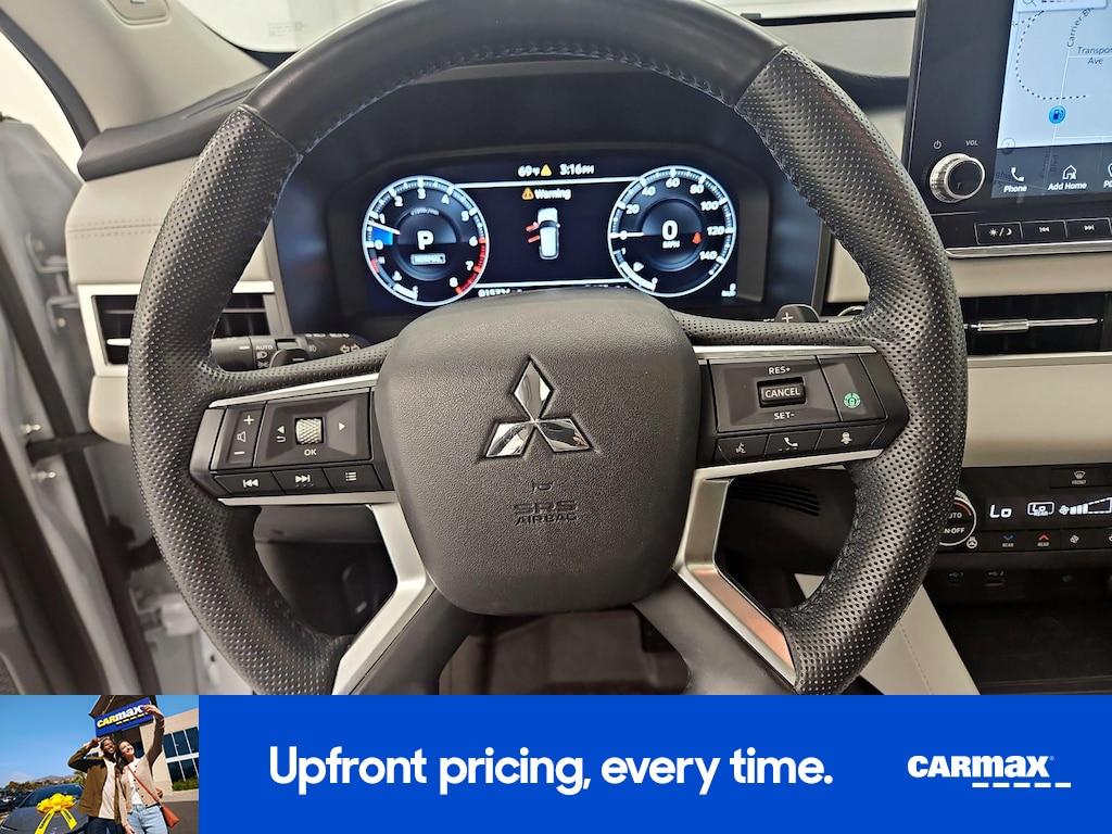 used 2024 Mitsubishi Outlander car, priced at $32,998