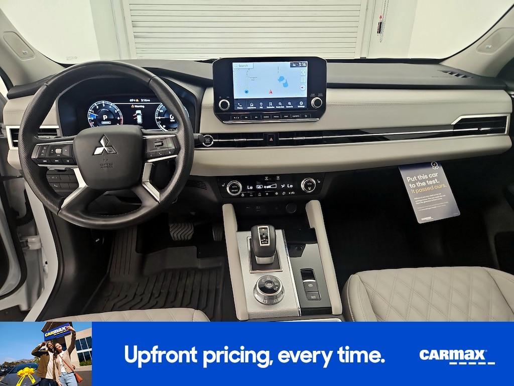 used 2024 Mitsubishi Outlander car, priced at $32,998