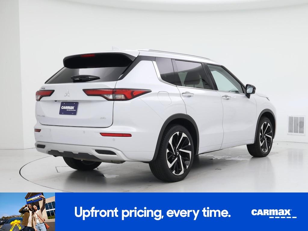 used 2024 Mitsubishi Outlander car, priced at $32,998