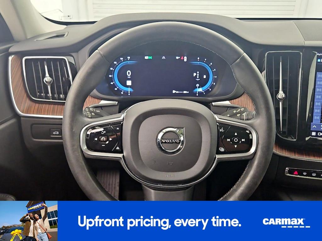 used 2023 Volvo XC60 car, priced at $34,998