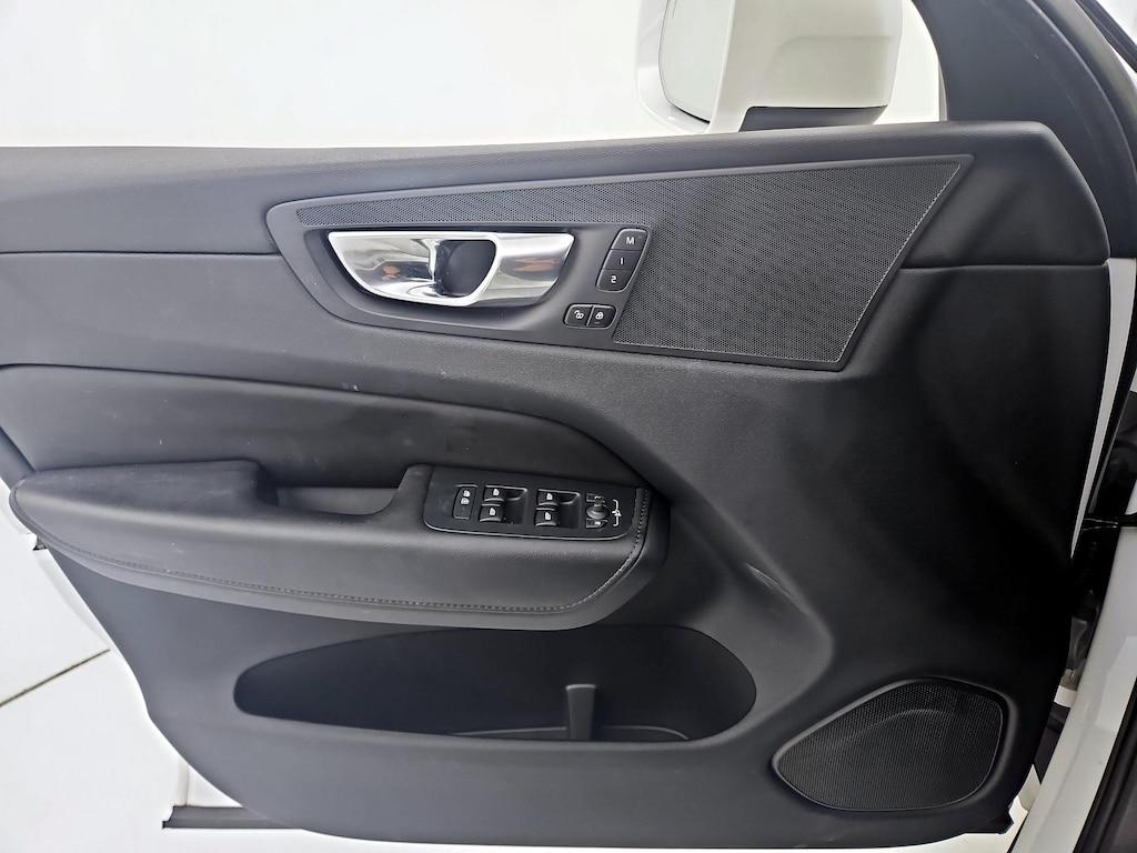 used 2023 Volvo XC60 car, priced at $34,998