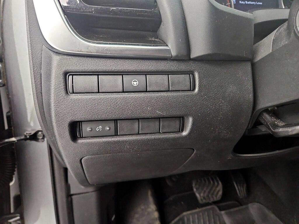 used 2021 Nissan Rogue car, priced at $21,998
