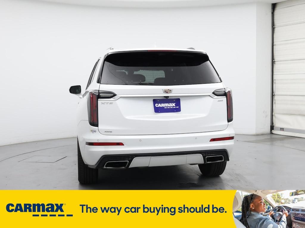 used 2021 Cadillac XT6 car, priced at $33,998
