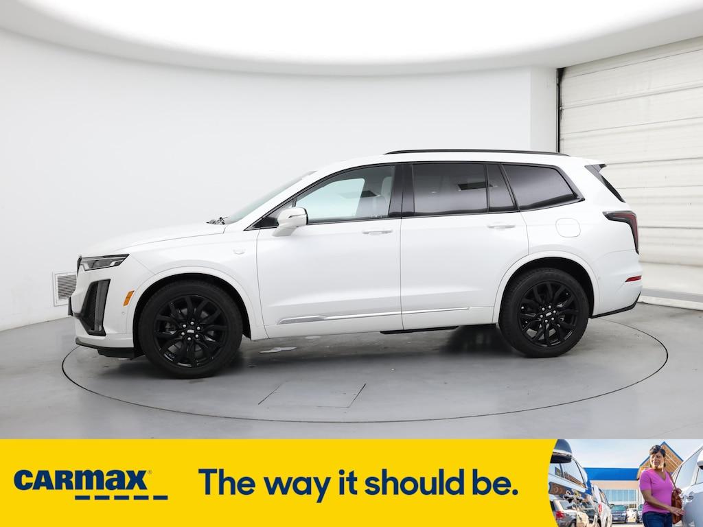 used 2021 Cadillac XT6 car, priced at $33,998