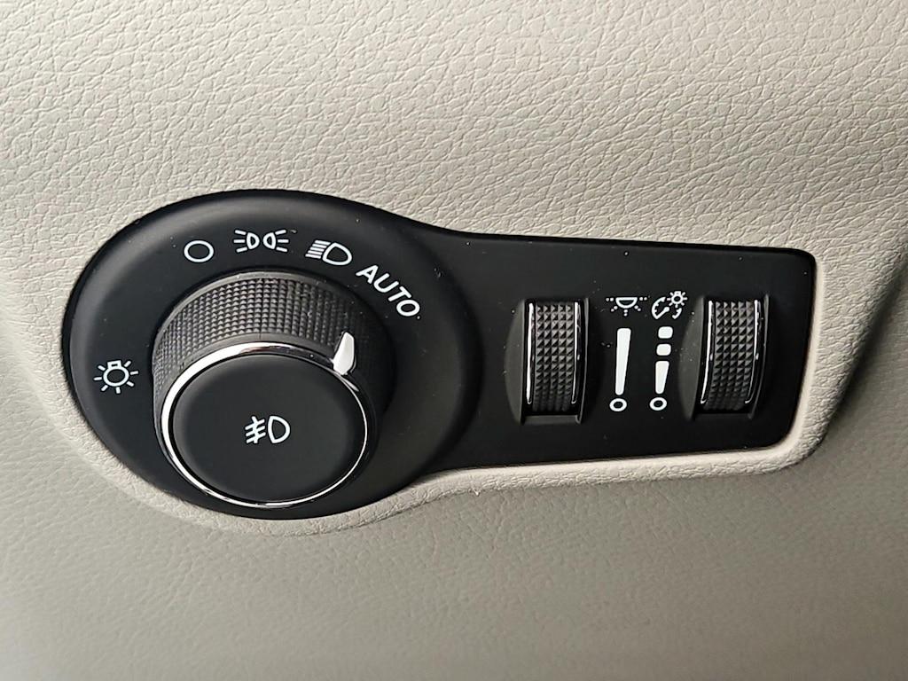 used 2022 Jeep Compass car, priced at $21,998