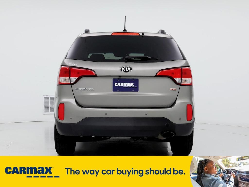 used 2014 Kia Sorento car, priced at $12,998