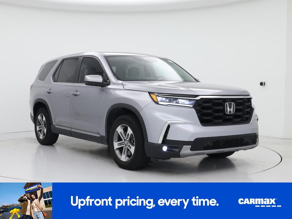 used 2025 Honda Pilot car, priced at $38,998