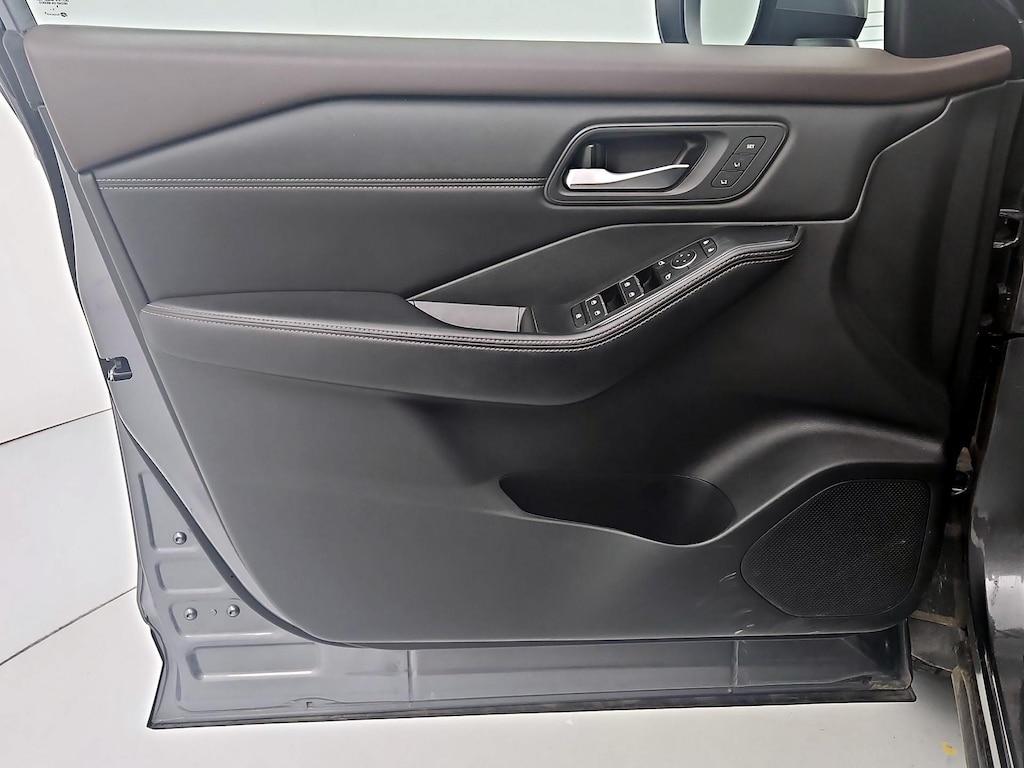 used 2023 Nissan Rogue car, priced at $22,998