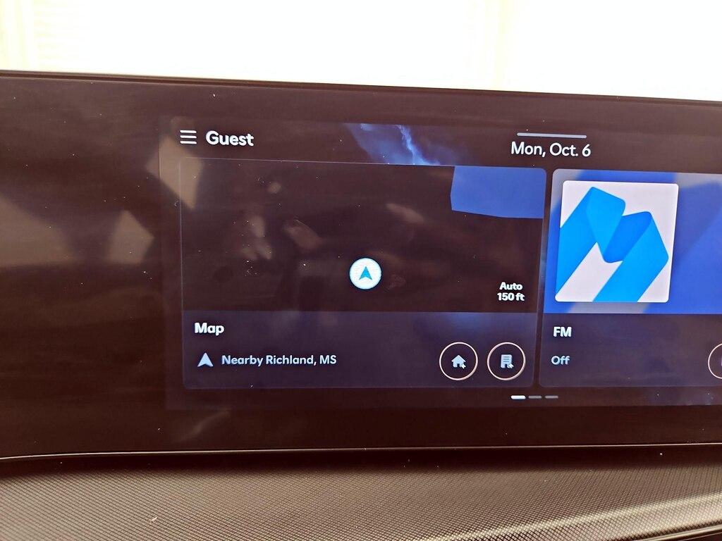 used 2025 Hyundai Santa Fe car, priced at $35,998