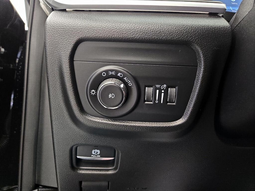 used 2023 Jeep Grand Cherokee car, priced at $35,998