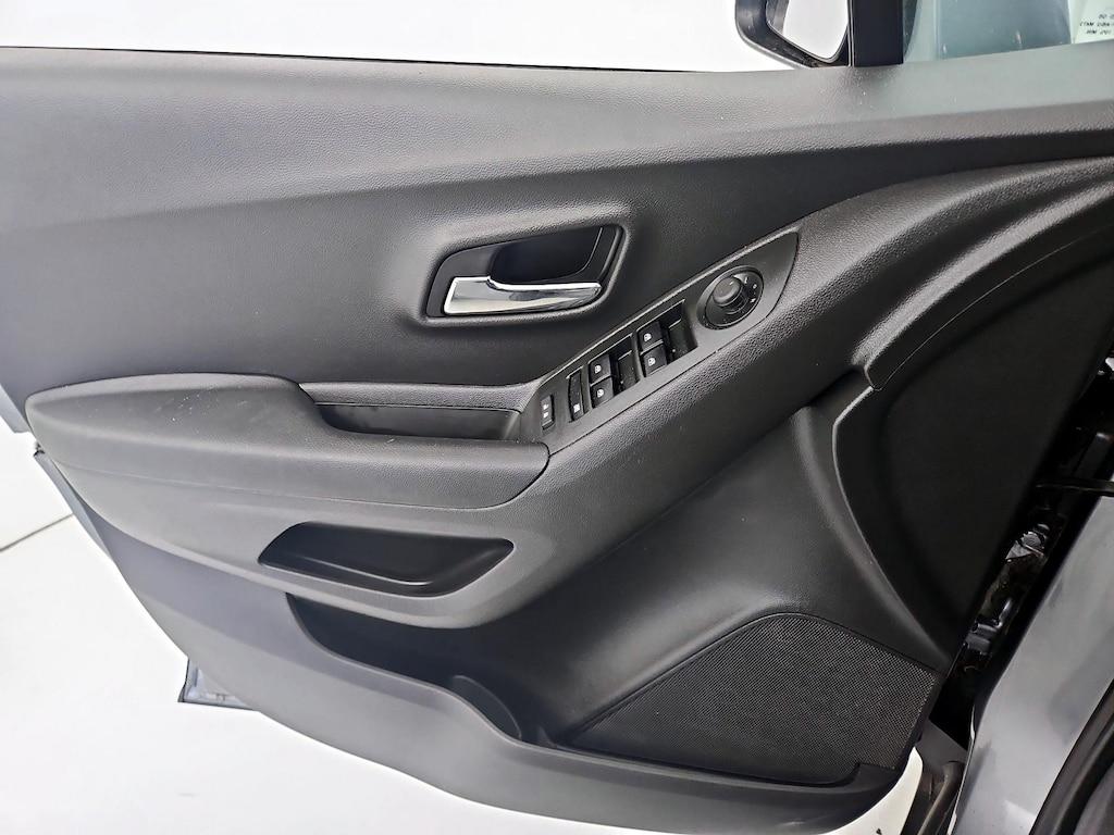 used 2020 Chevrolet Trax car, priced at $15,998